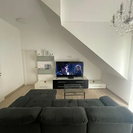 Gemuetliches Apartment In Schwabach - Zentrale Lage Mit Top-Anbindung Экстерьер фото